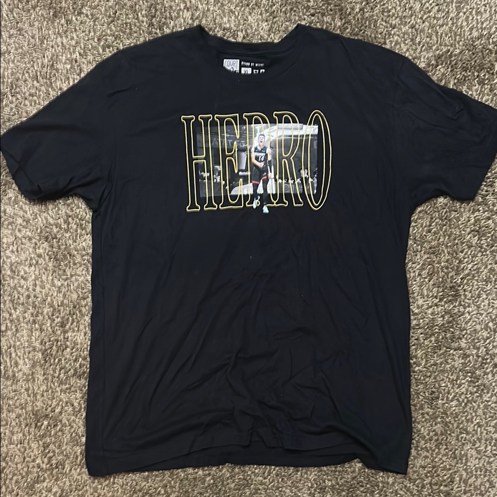 Tyler HERRO Graphic T-Shirt black size XL men’s used